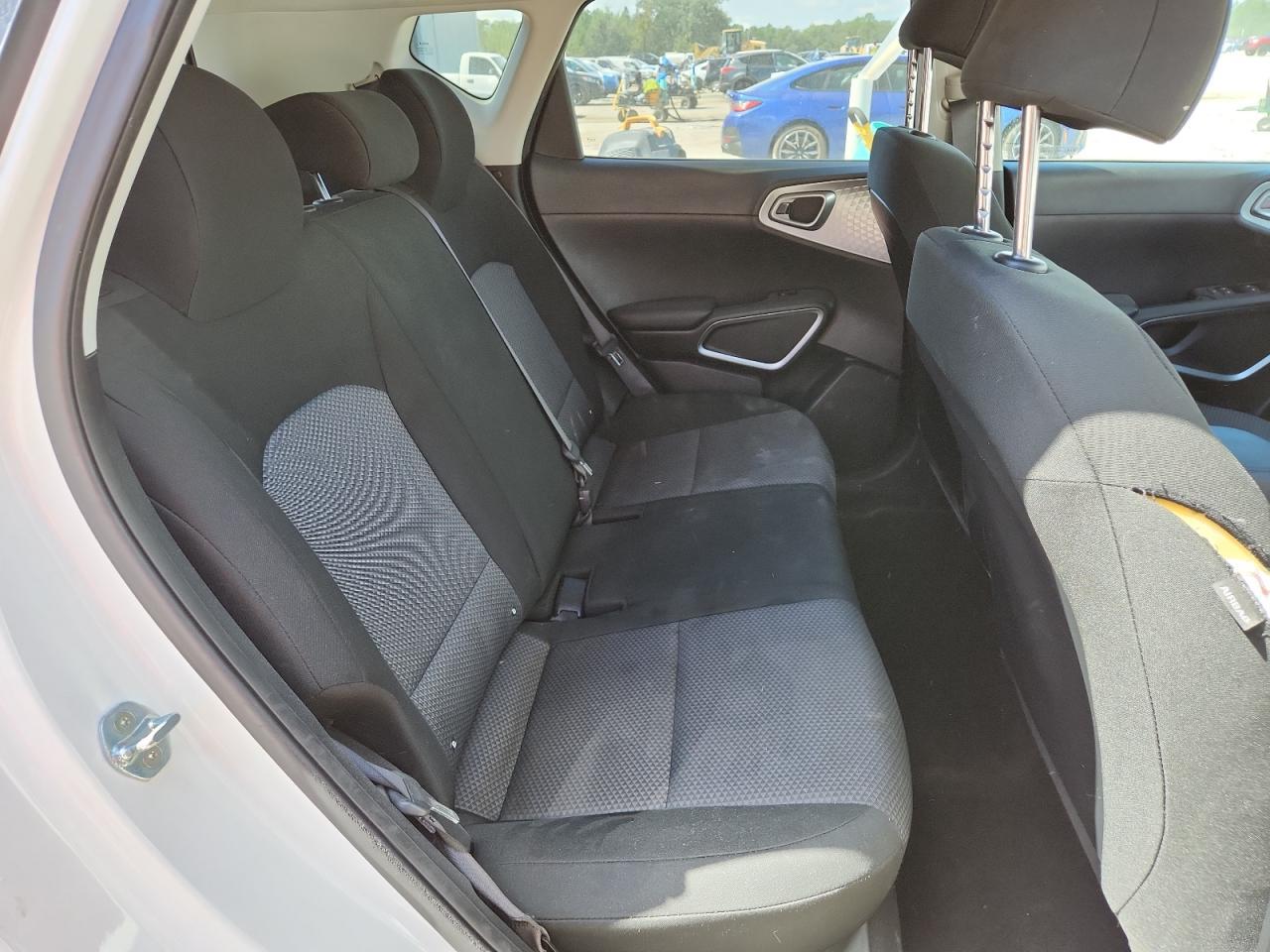 2022 KIA SOUL