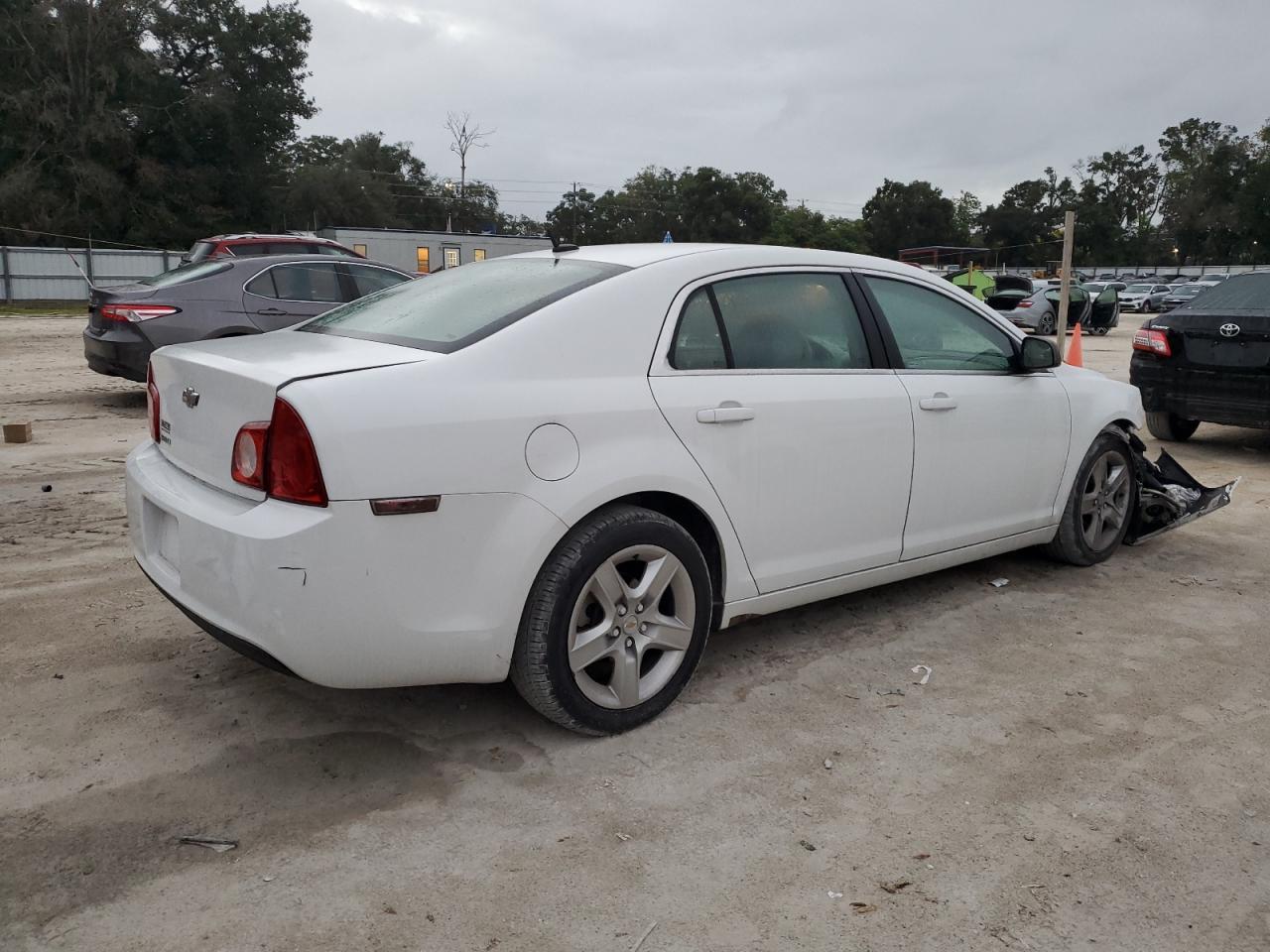 2011 CHEVROLET MALIBU
