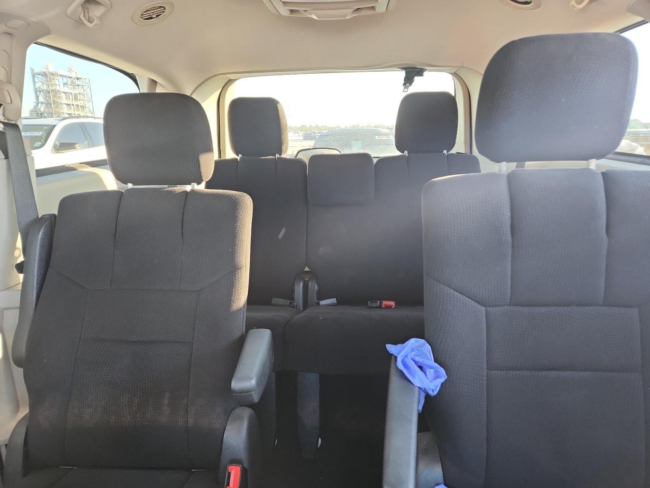 2011 DODGE GRAND CARAVAN