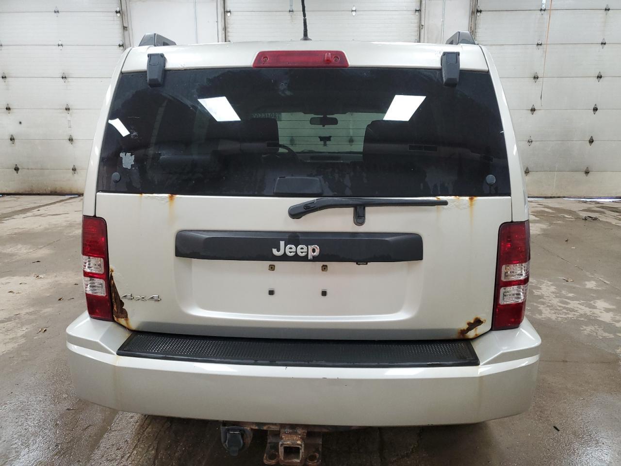 2009 JEEP Liberty
