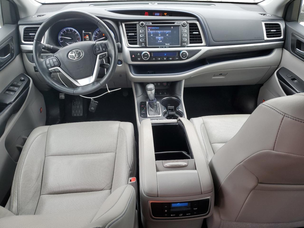 2019 TOYOTA HIGHLANDER
