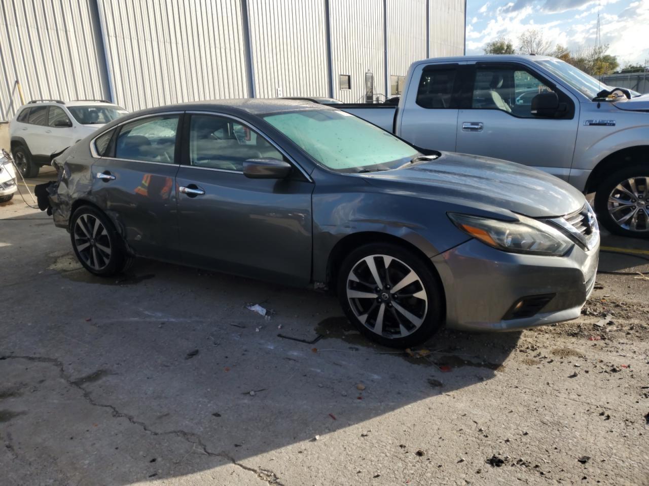 2016 NISSAN ALTIMA