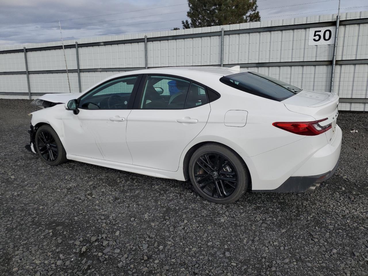 2025 TOYOTA CAMRY
