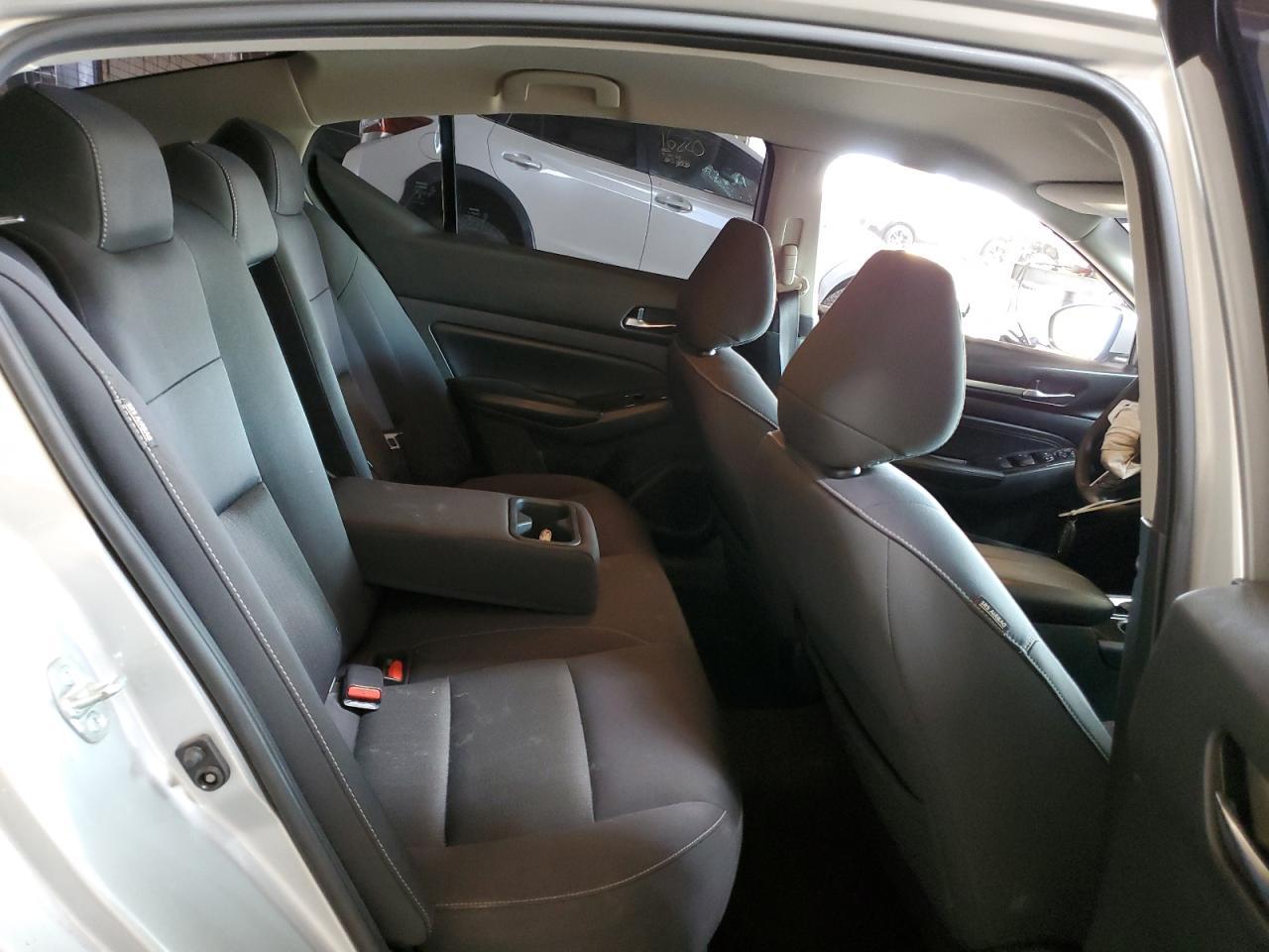 2021 NISSAN ALTIMA
