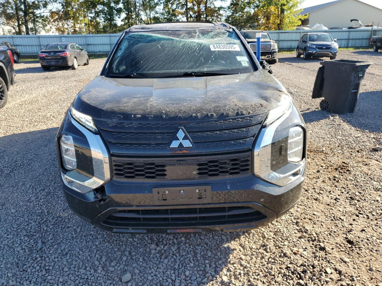 2023 MITSUBISHI outlander