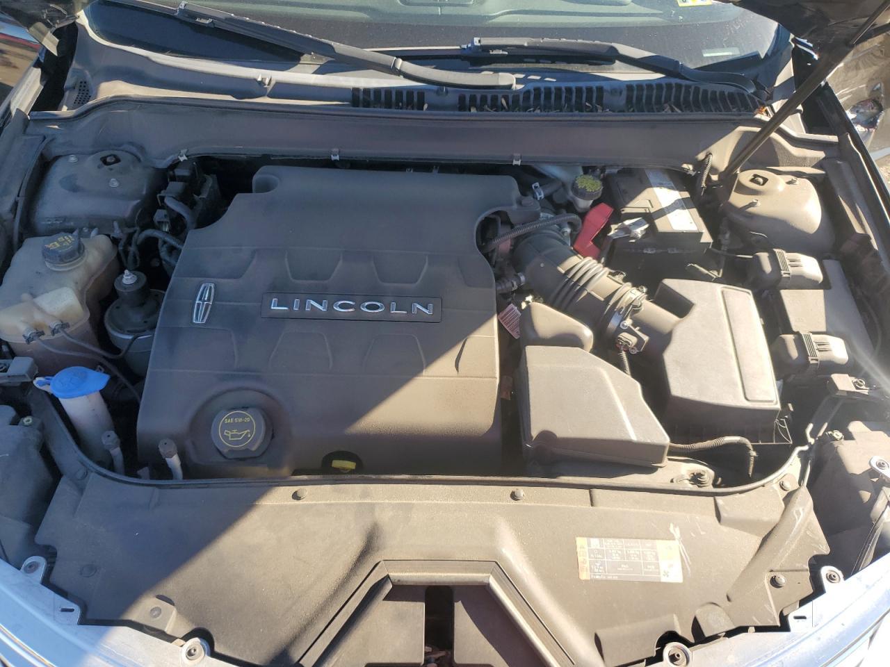 2016 LINCOLN MKZ