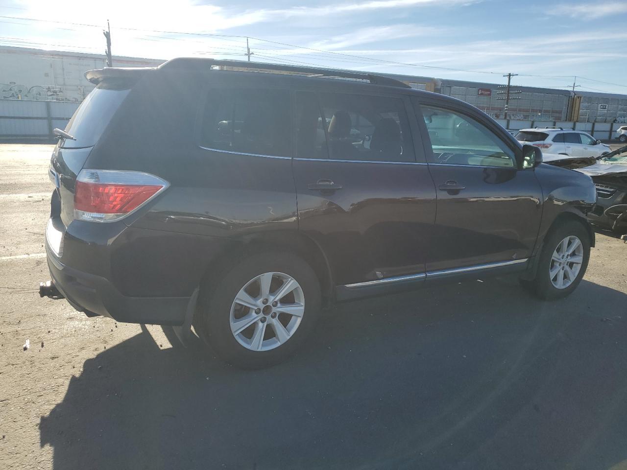 2013 TOYOTA HIGHLANDER