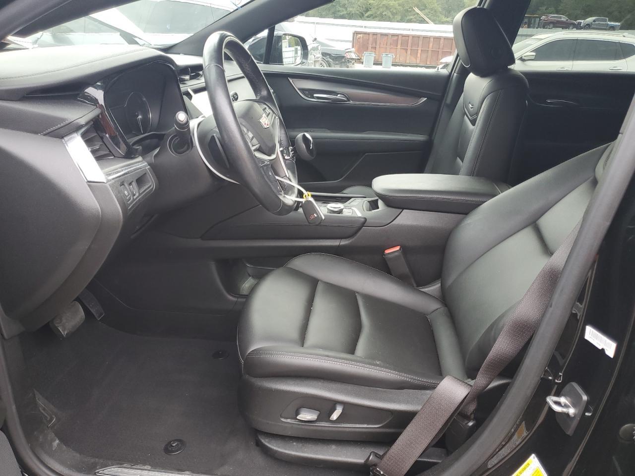2021 CADILLAC XT5