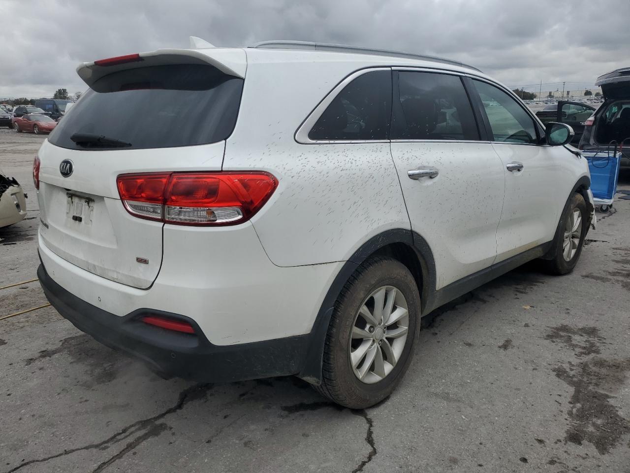 2016 KIA SORENTO