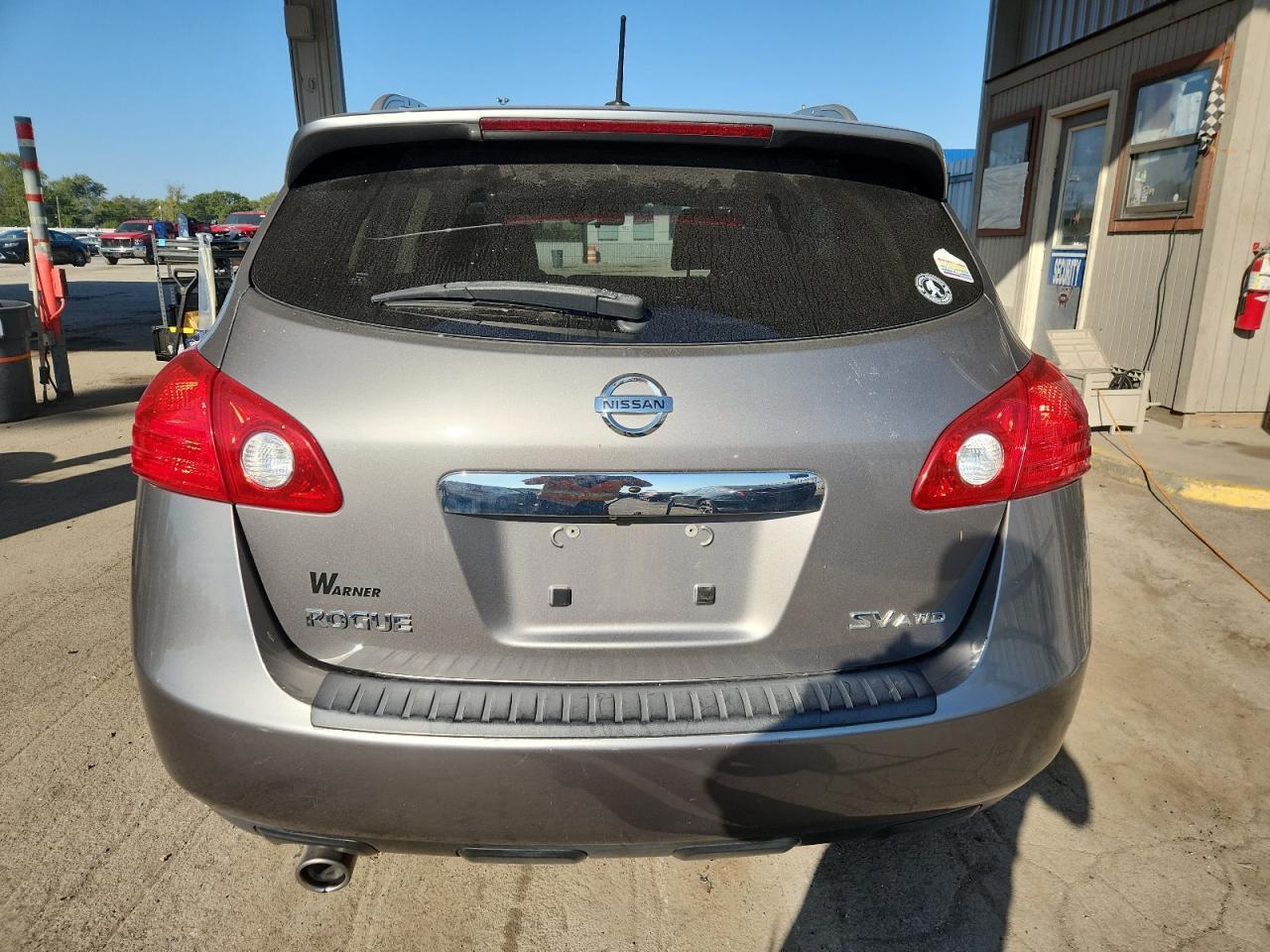 2011 NISSAN ROGUE