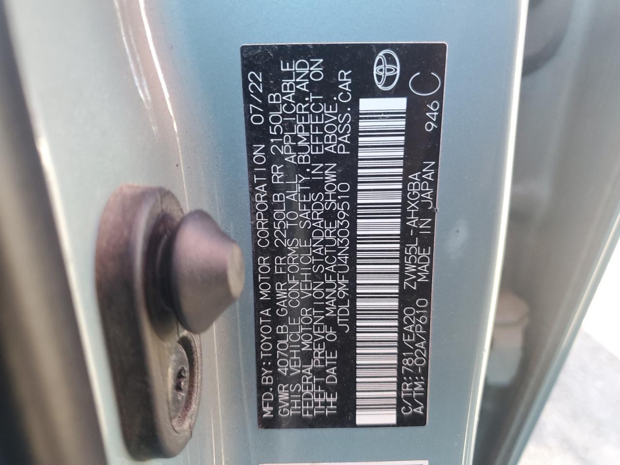 2022 TOYOTA PRIUS