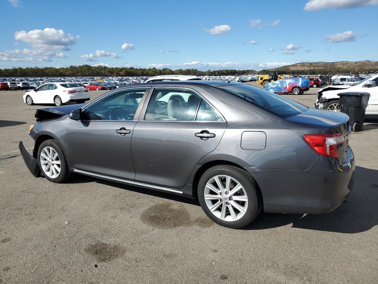 2013 TOYOTA CAMRY