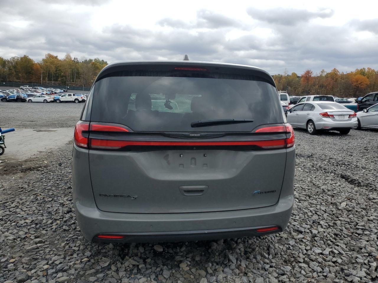 2022 CHRYSLER Pacifica