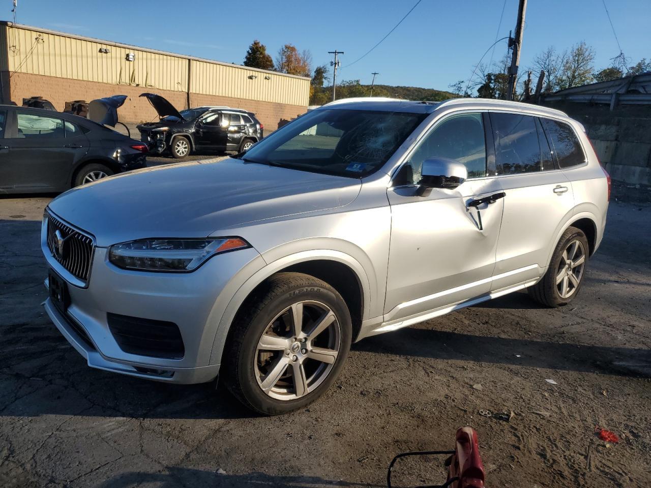 2020 VOLVO XC90