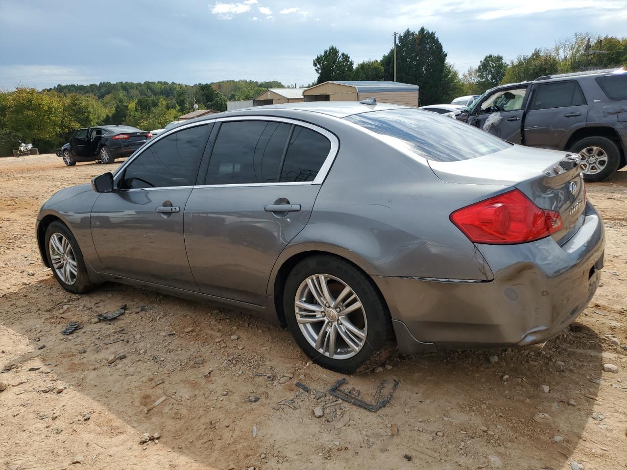 2010 INFINITI G37