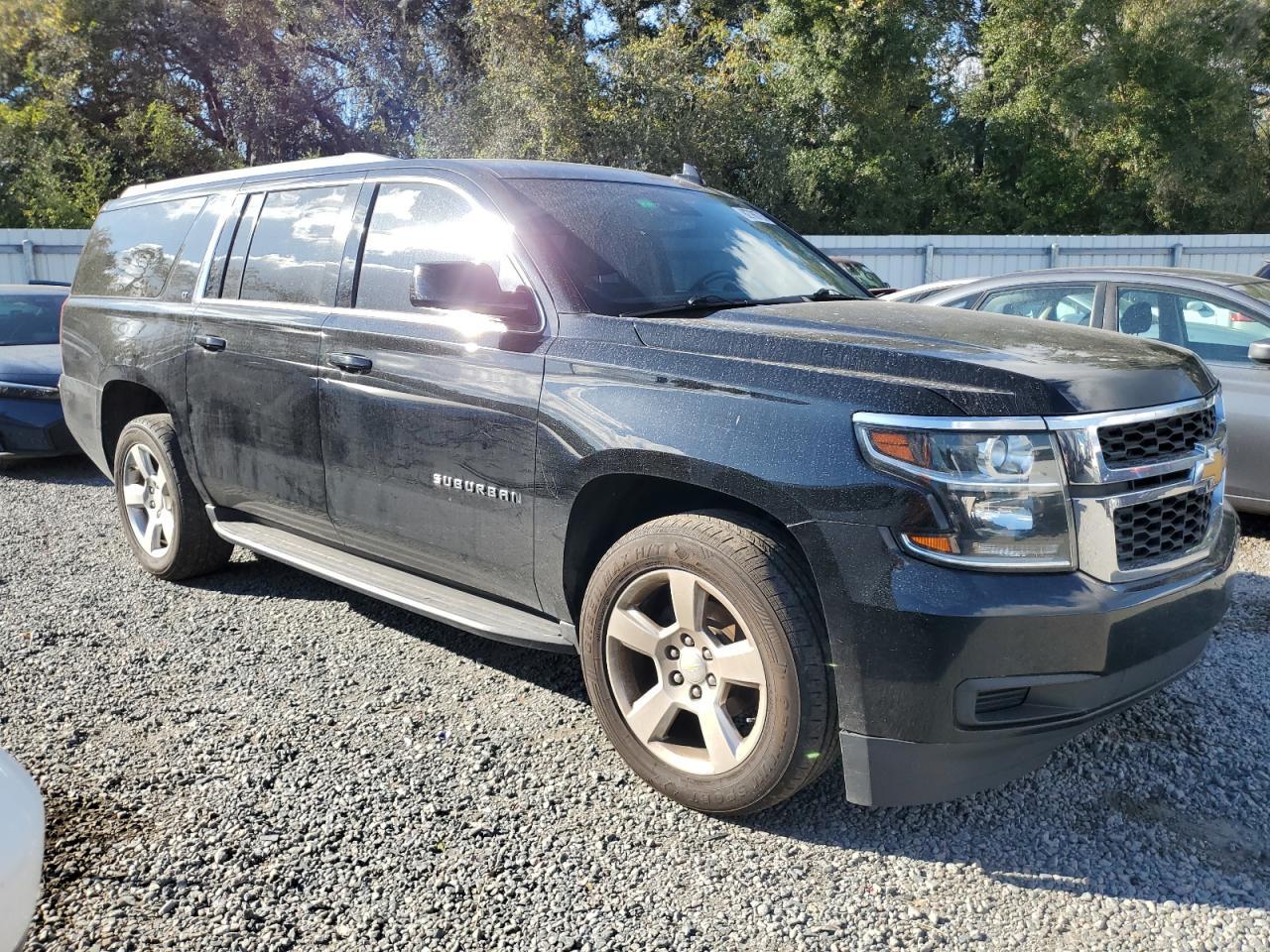 2015 CHEVROLET Suburban