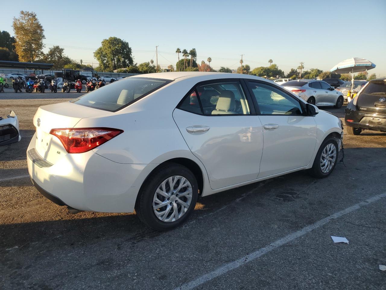 2018 TOYOTA COROLLA