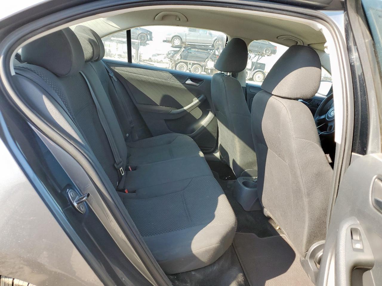 2012 VOLKSWAGEN JETTA