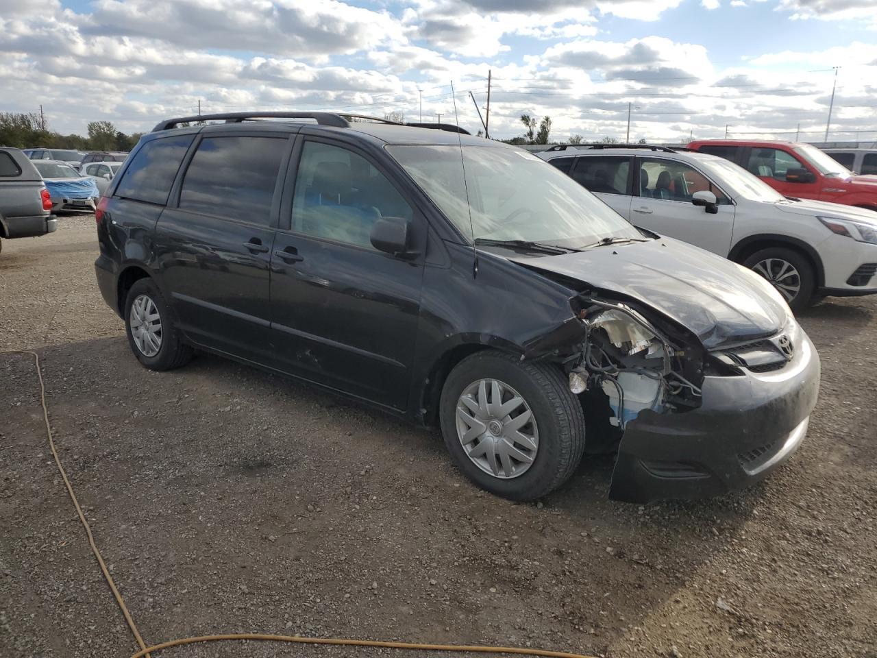 2008 TOYOTA SIENNA