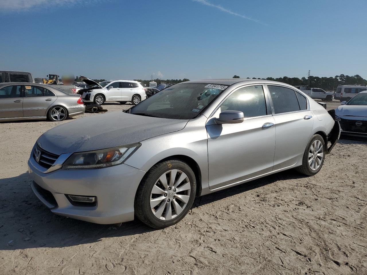 2013 HONDA ACCORD