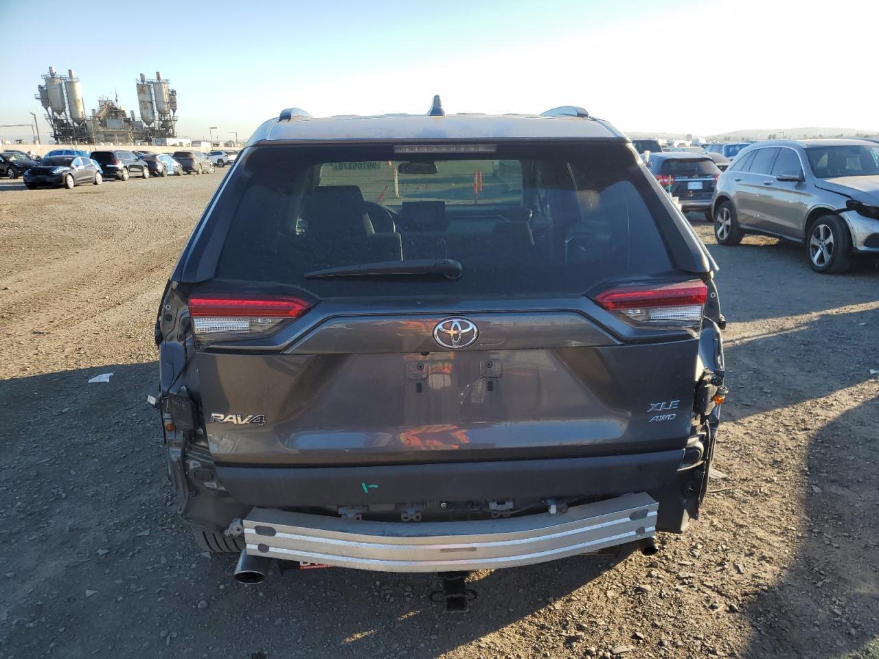 2019 TOYOTA RAV4