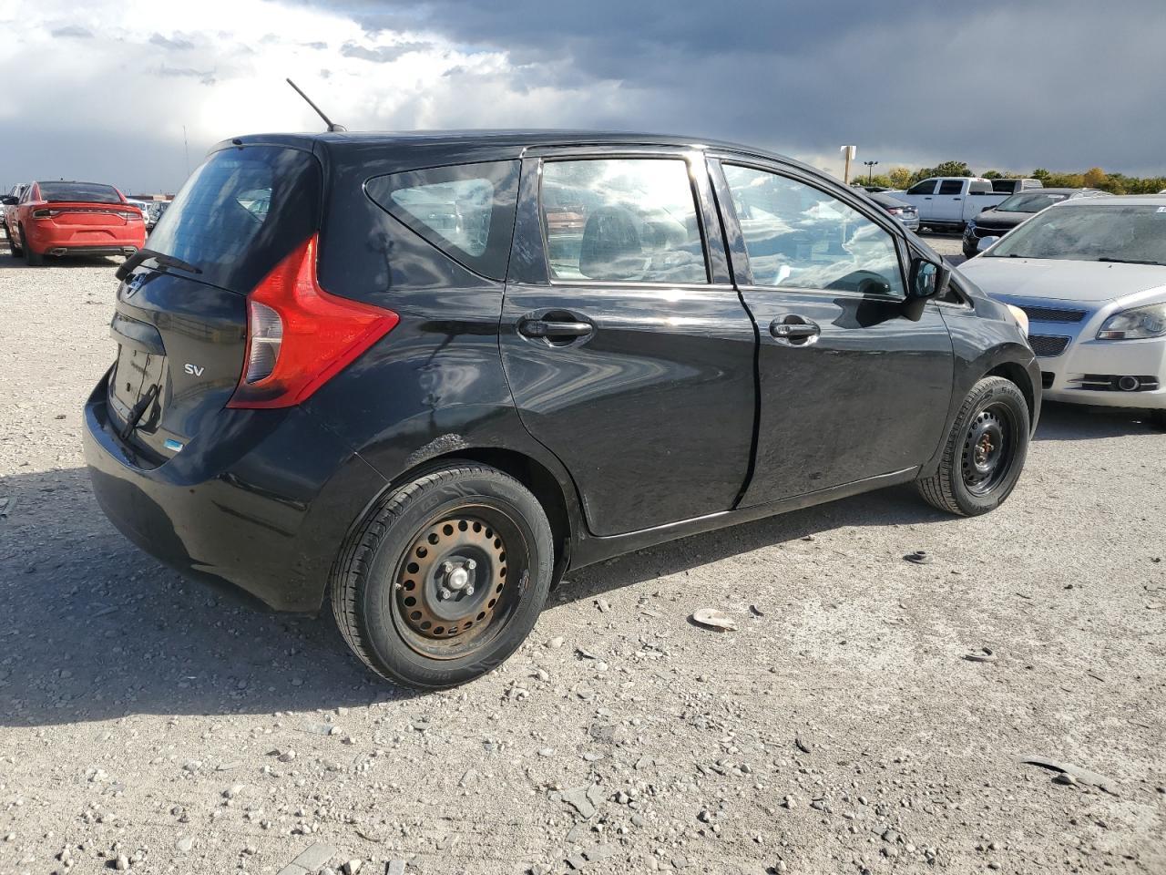 2015 NISSAN Versa Note