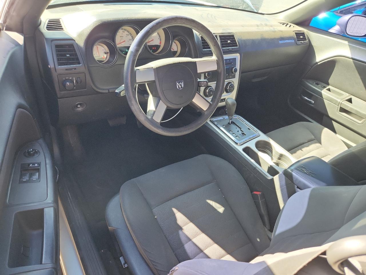 2010 DODGE Challenger