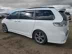 2014 TOYOTA SIENNA
