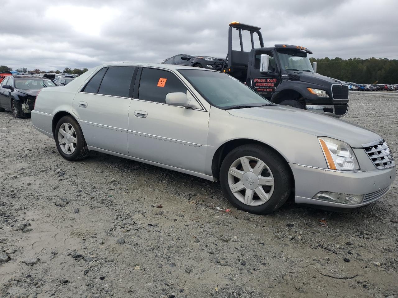 2006 CADILLAC DTS