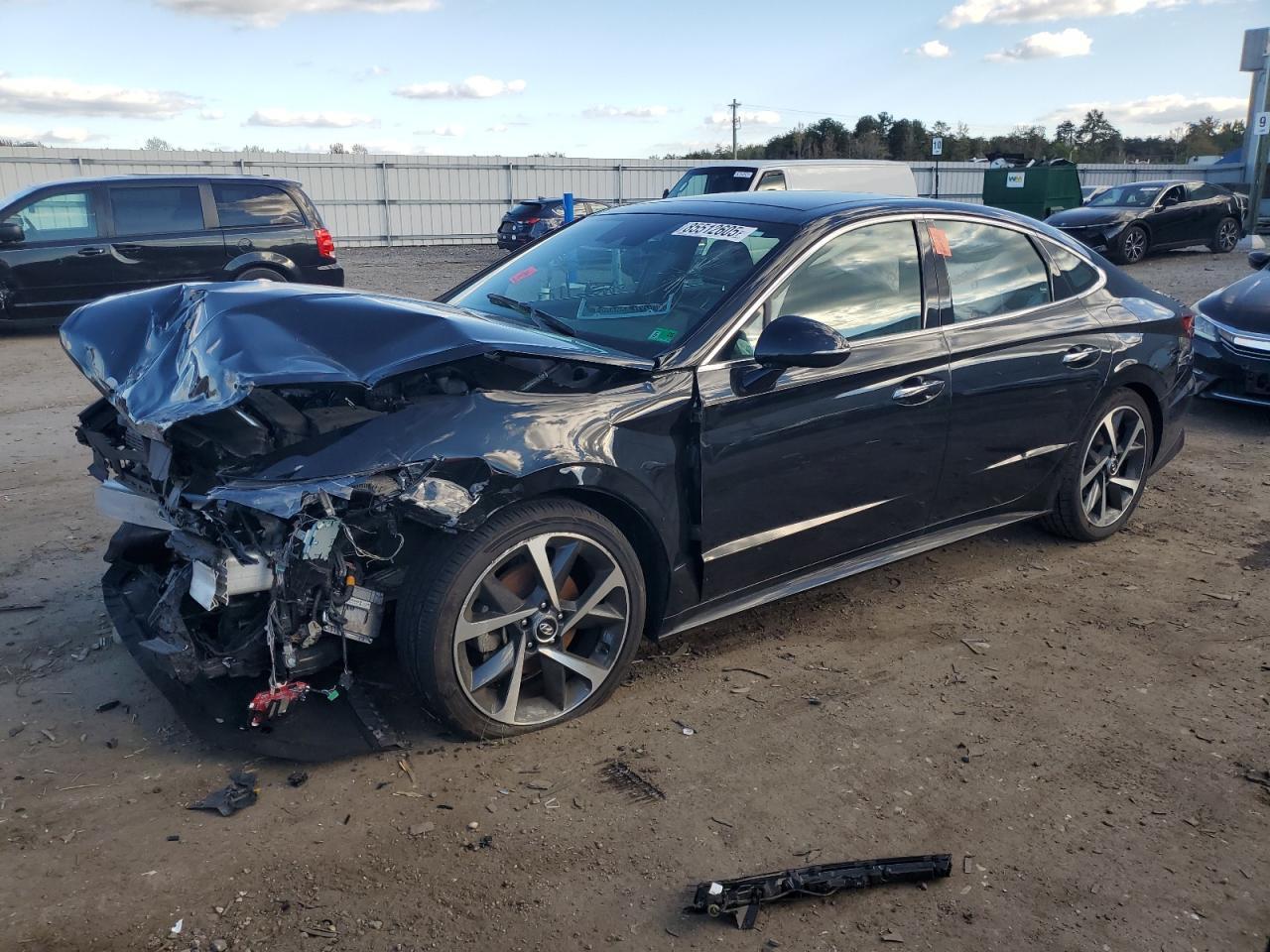 2022 HYUNDAI SONATA