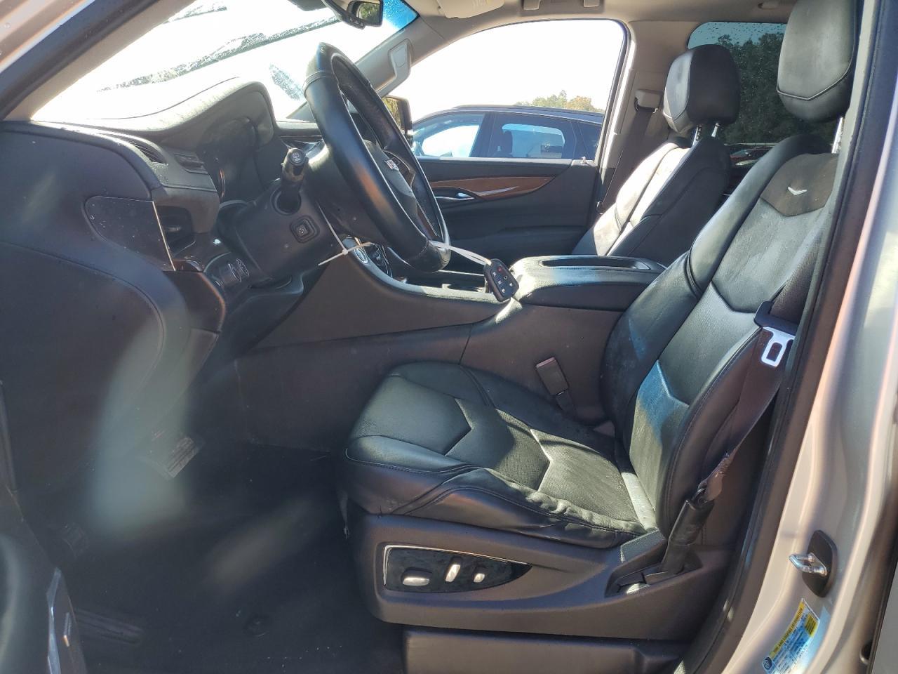 2016 CADILLAC ESCALADE