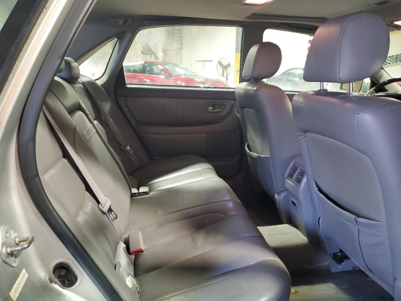 2003 TOYOTA Avalon