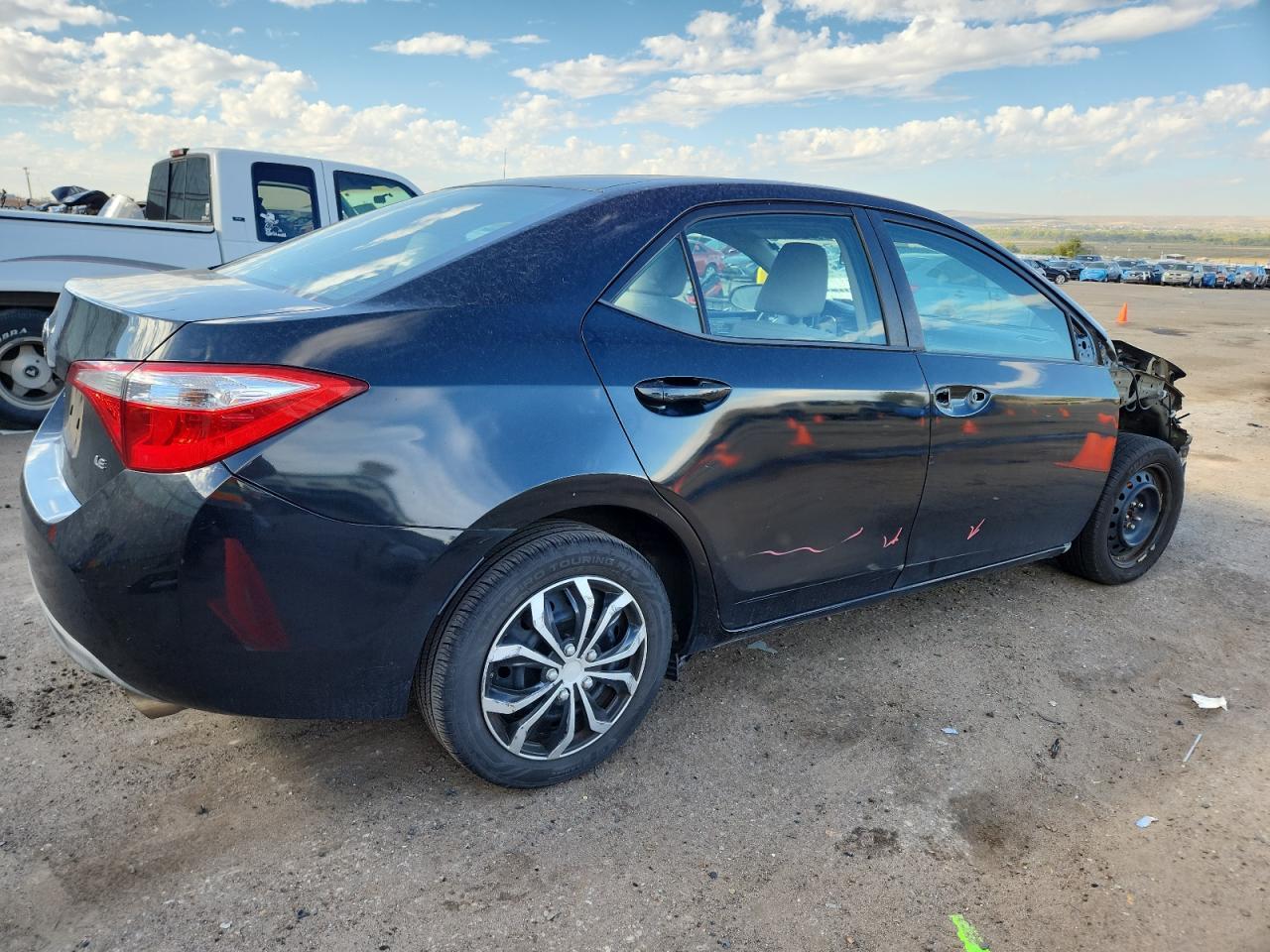 2015 TOYOTA COROLLA