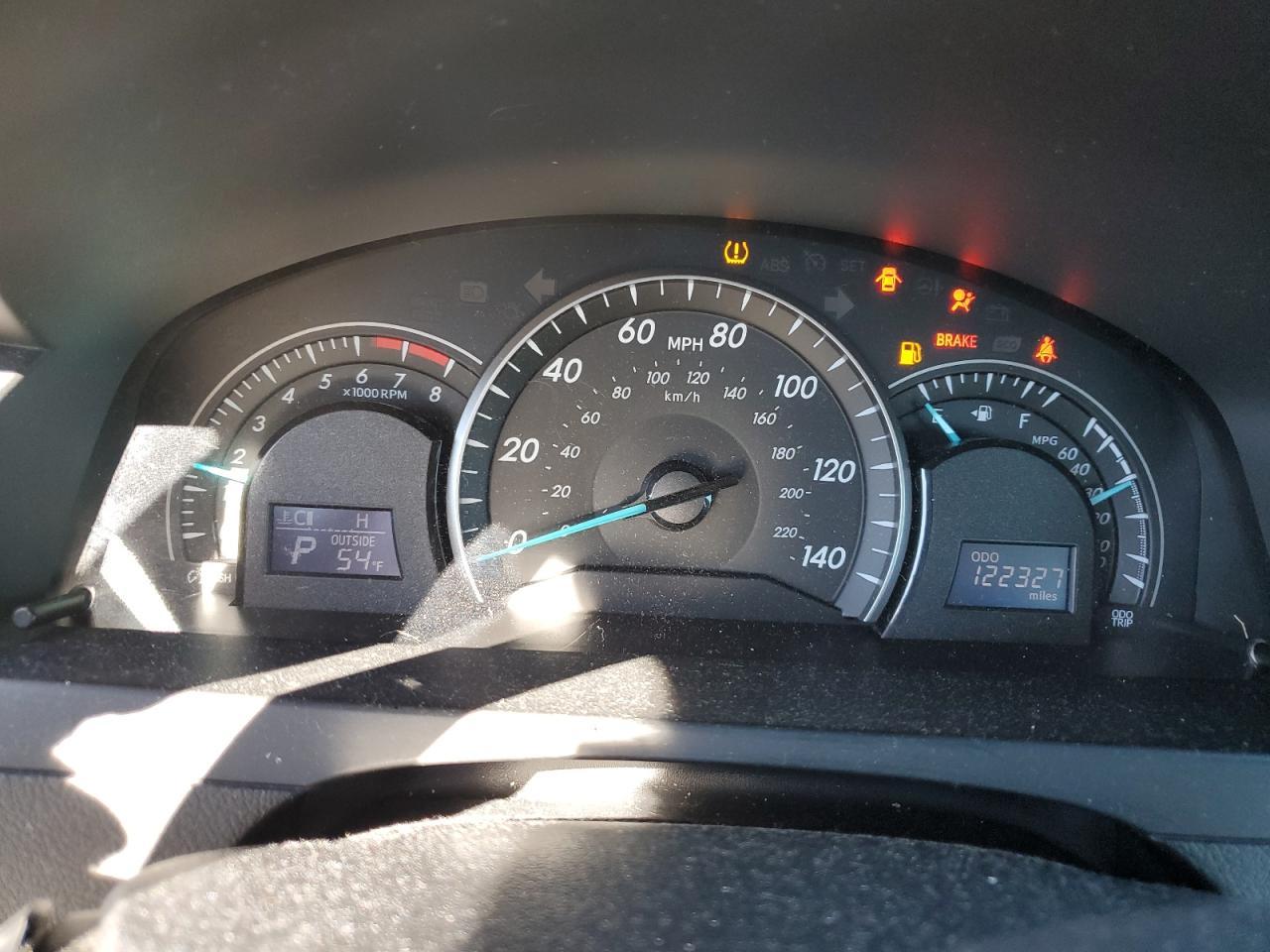 2012 TOYOTA CAMRY