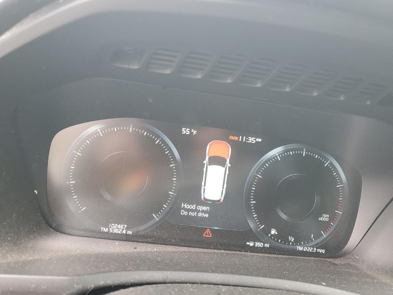 2018 VOLVO XC90
