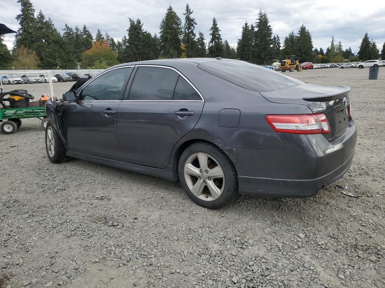 2011 TOYOTA CAMRY