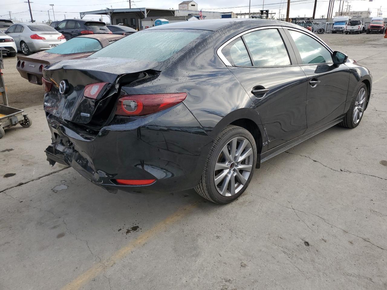 2025 MAZDA 3