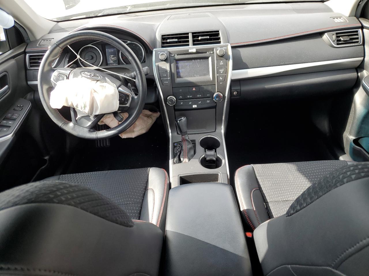 2015 TOYOTA CAMRY