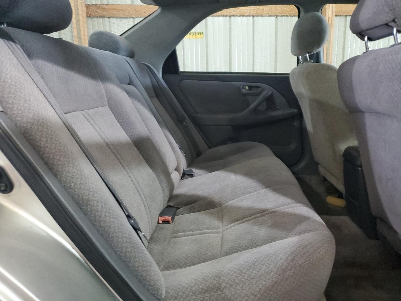 2001 TOYOTA CAMRY