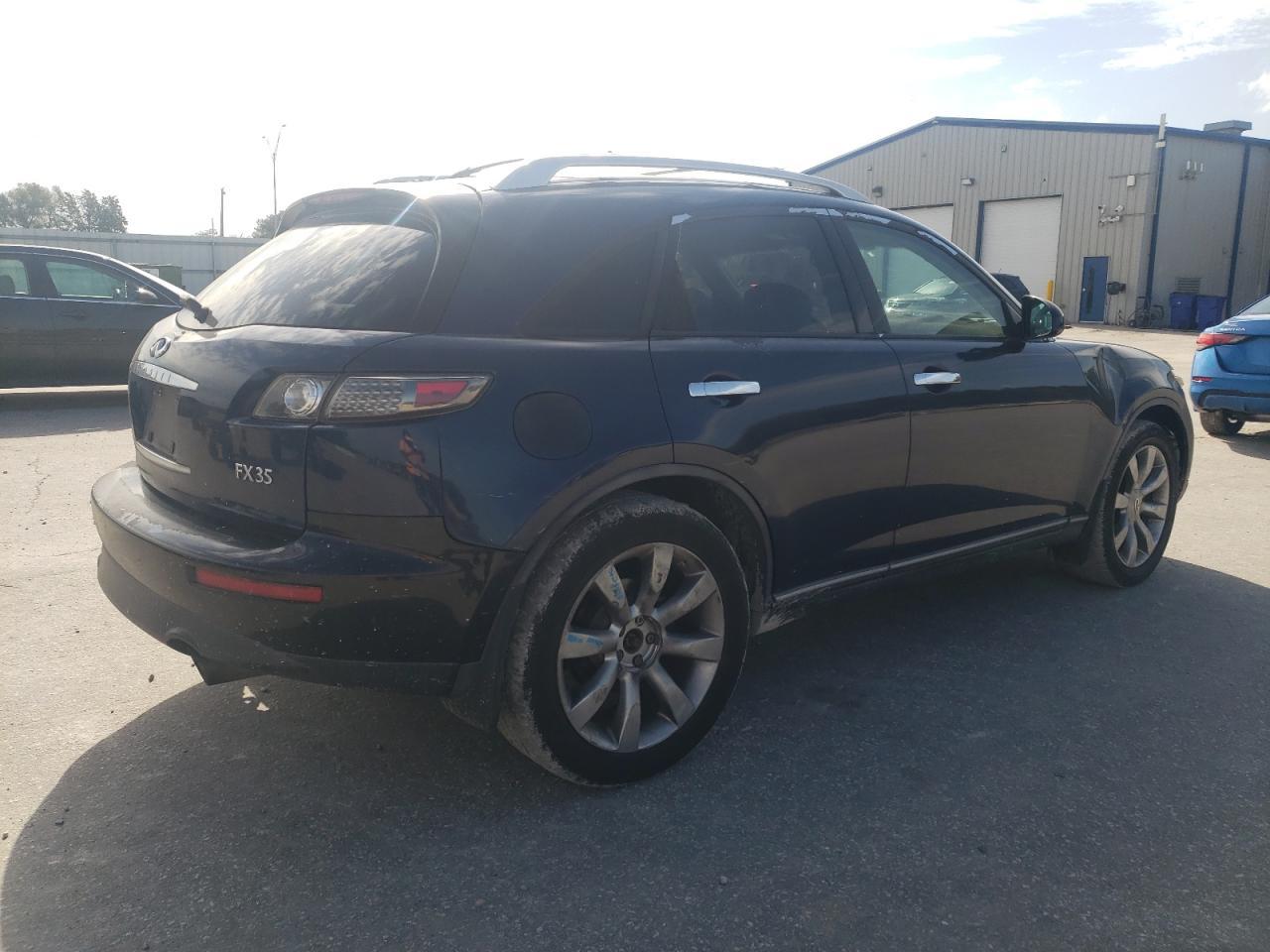 2005 INFINITI FX35