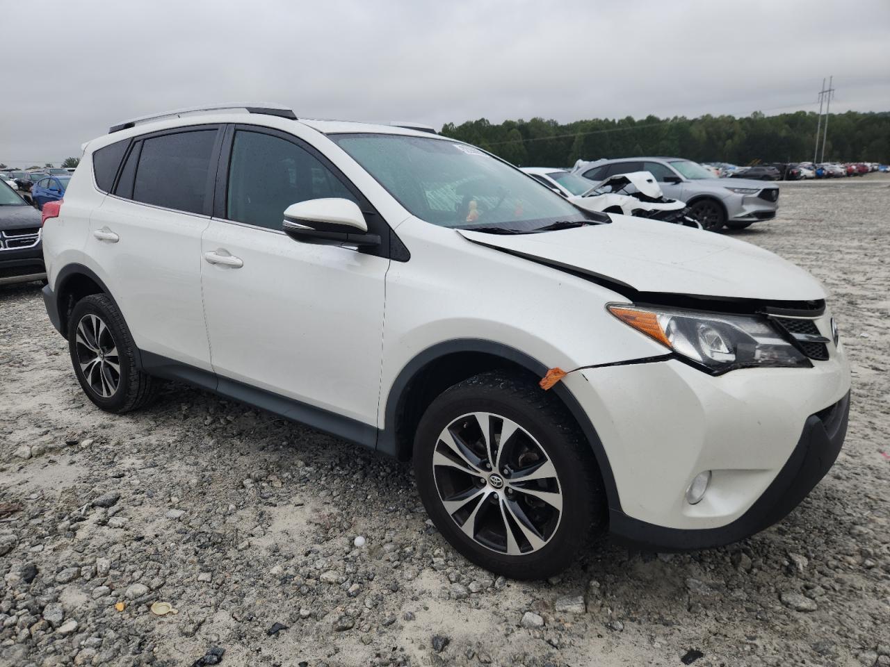 2015 TOYOTA RAV4