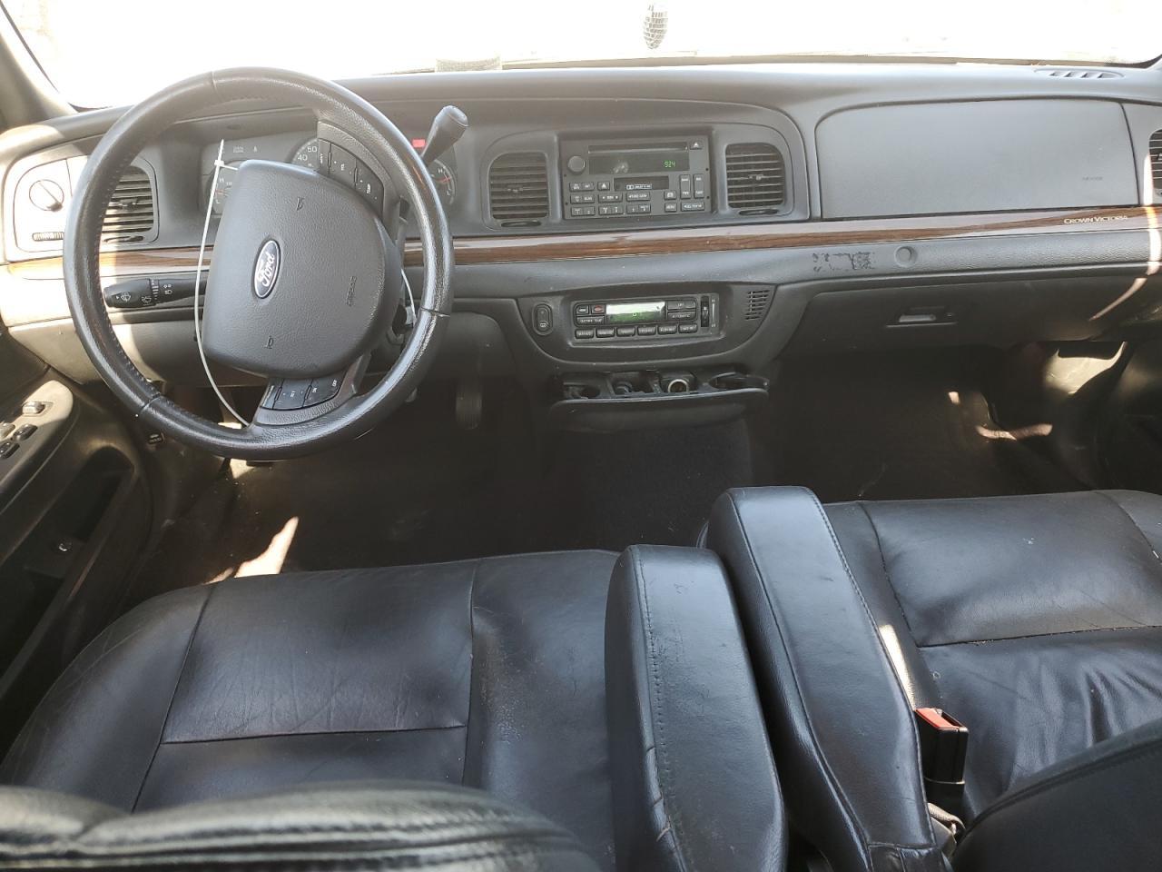 2005 FORD Crown Victoria