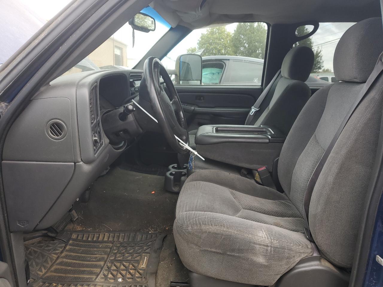 2004 CHEVROLET Silverado