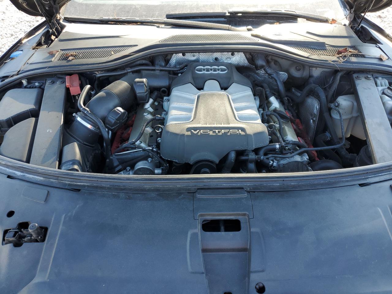 2013 AUDI A8