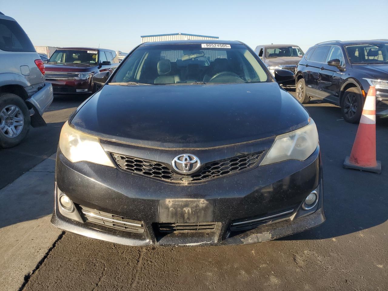 2012 TOYOTA CAMRY