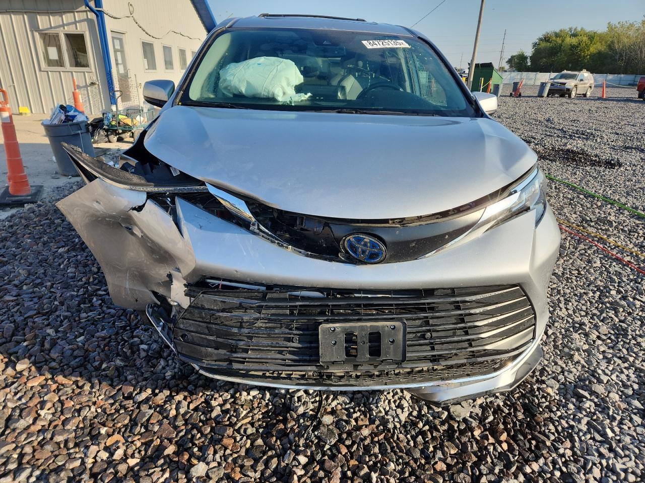 2022 TOYOTA SIENNA
