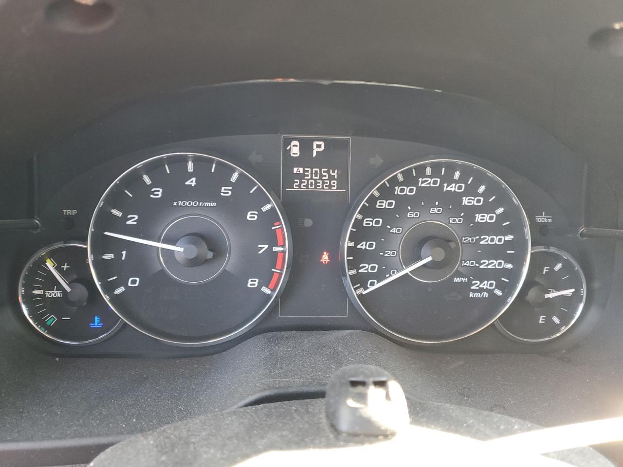 2012 SUBARU Legacy