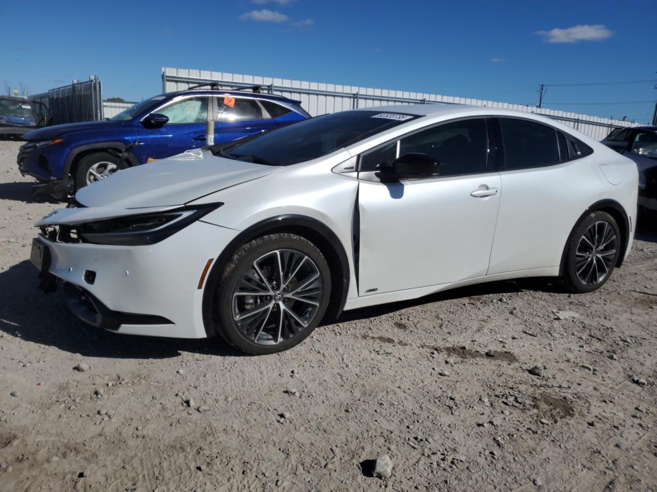 2024 TOYOTA PRIUS