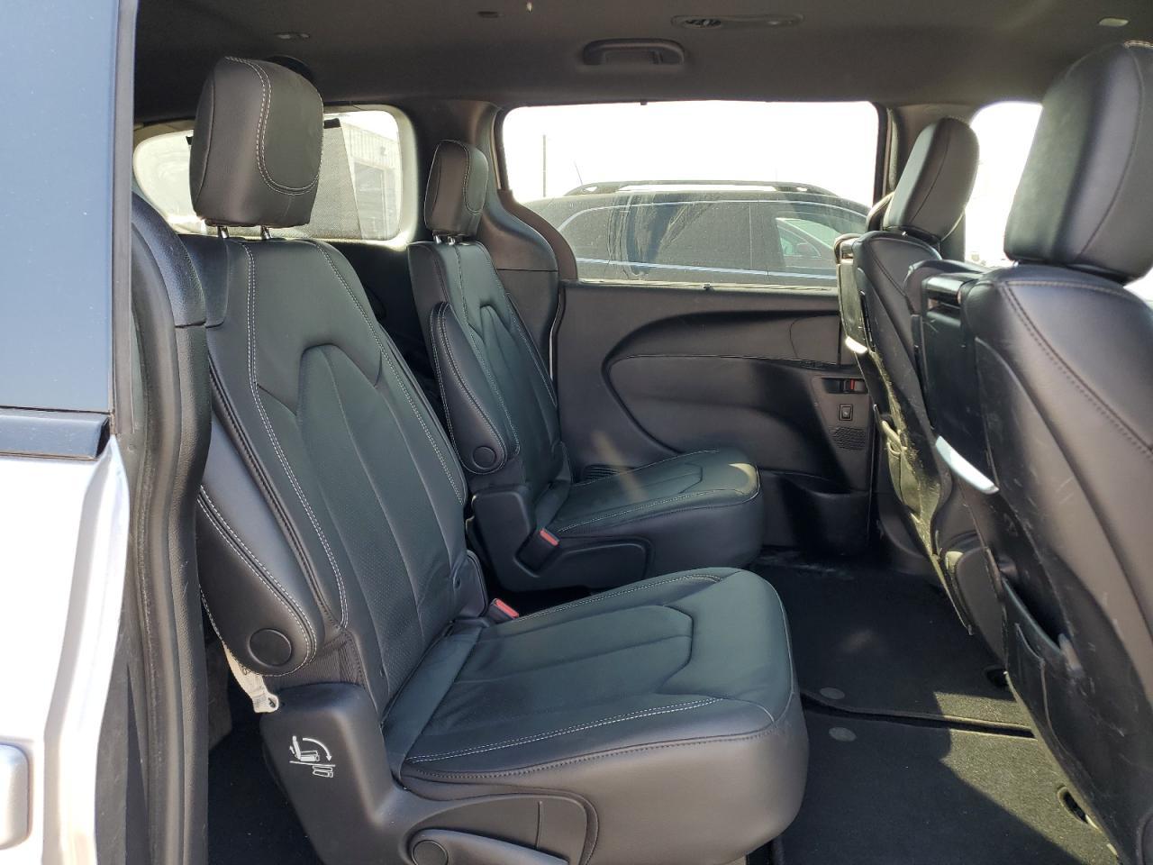 2021 CHRYSLER Pacifica