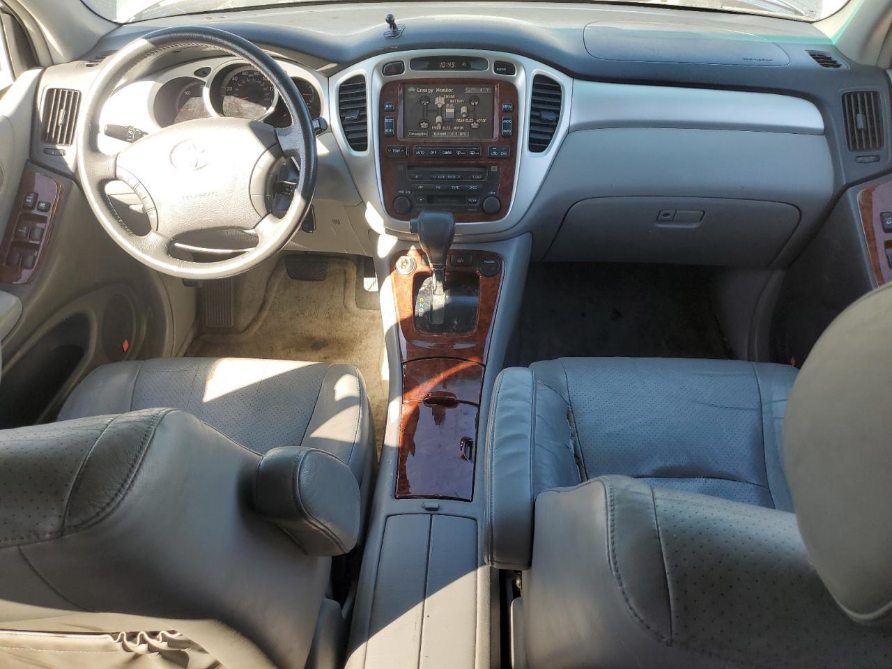 2006 TOYOTA HIGHLANDER